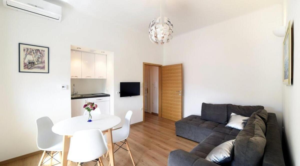 City 1 Apartment In The Center Of زغرب المظهر الخارجي الصورة